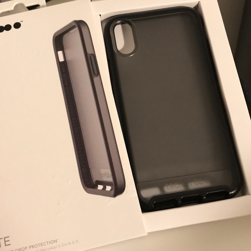 Tech21 Evo Elite iPhone case for iPhone X